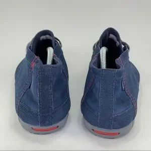CROCS | Shoes | Crocs Stretch Sole Desert Chukka Boots Blue  display picture 3